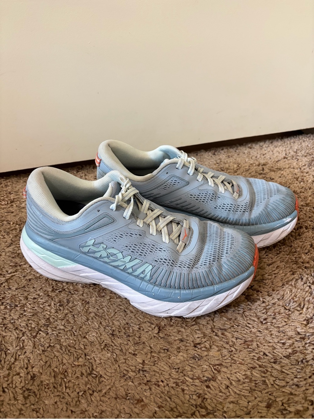 Hoka One One Bondi 7 Running Shoe, Light Blue, Size 7.5